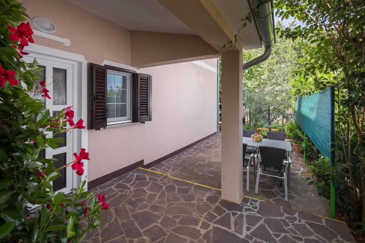 Mario Apartment Poreč Exterior foto